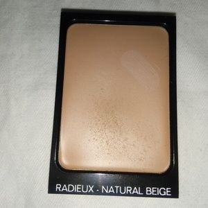 Chanel Vitalumiere Teint Compact Creme